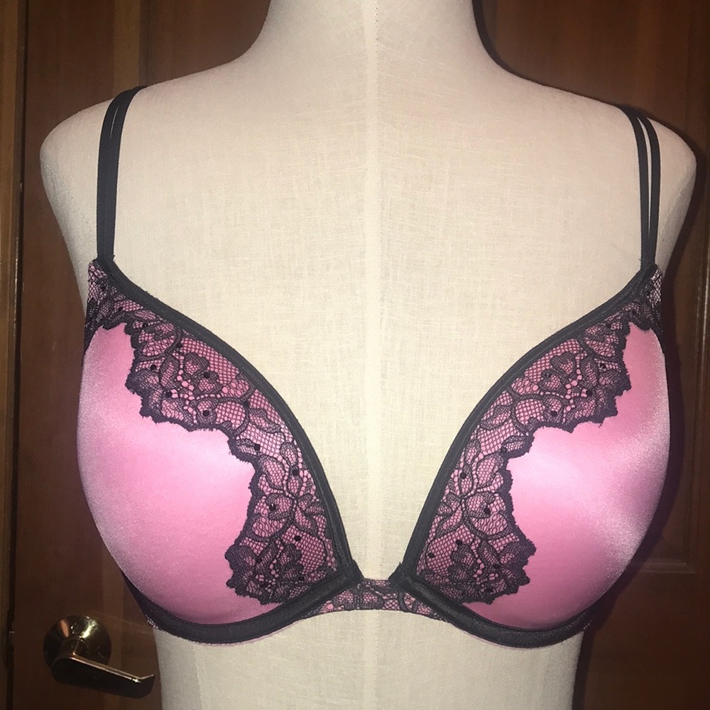 [ Victoria’s Secret ] Very Sexy Push-Up Bra Light Pink